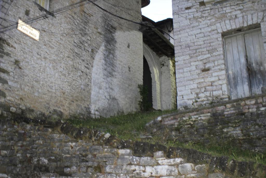 Eva Guesthouse Gjirokastër المظهر الخارجي الصورة