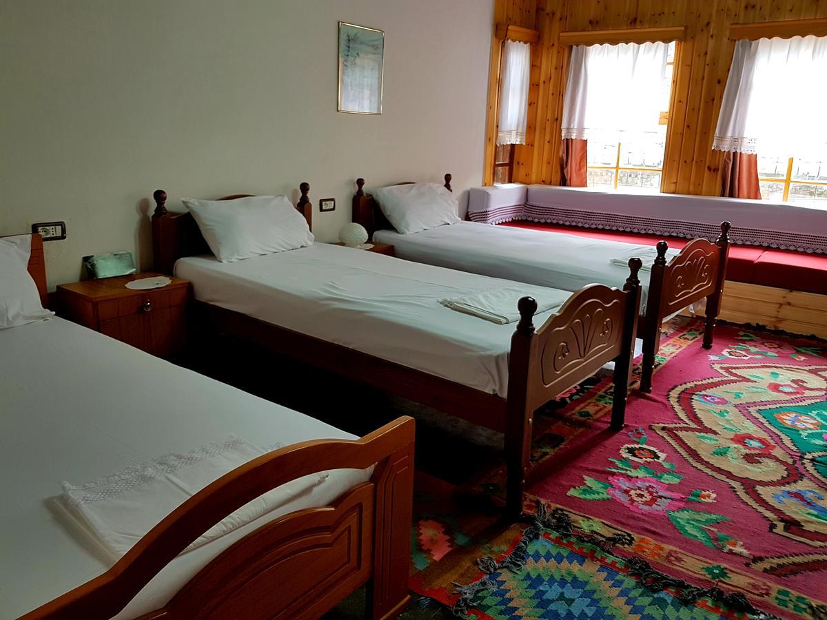 Eva Guesthouse Gjirokastër المظهر الخارجي الصورة