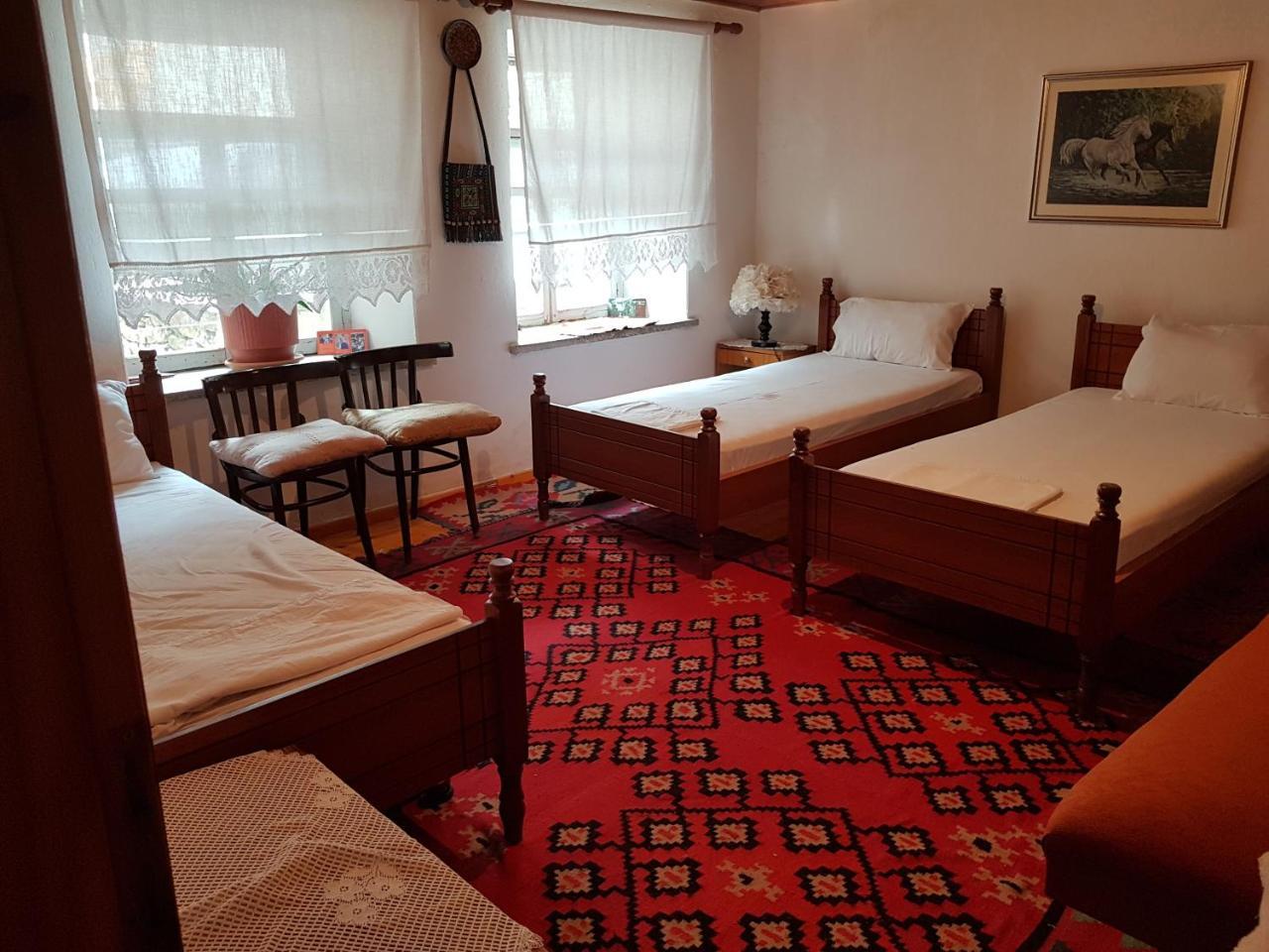 Eva Guesthouse Gjirokastër المظهر الخارجي الصورة