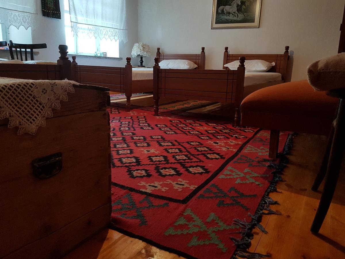 Eva Guesthouse Gjirokastër المظهر الخارجي الصورة